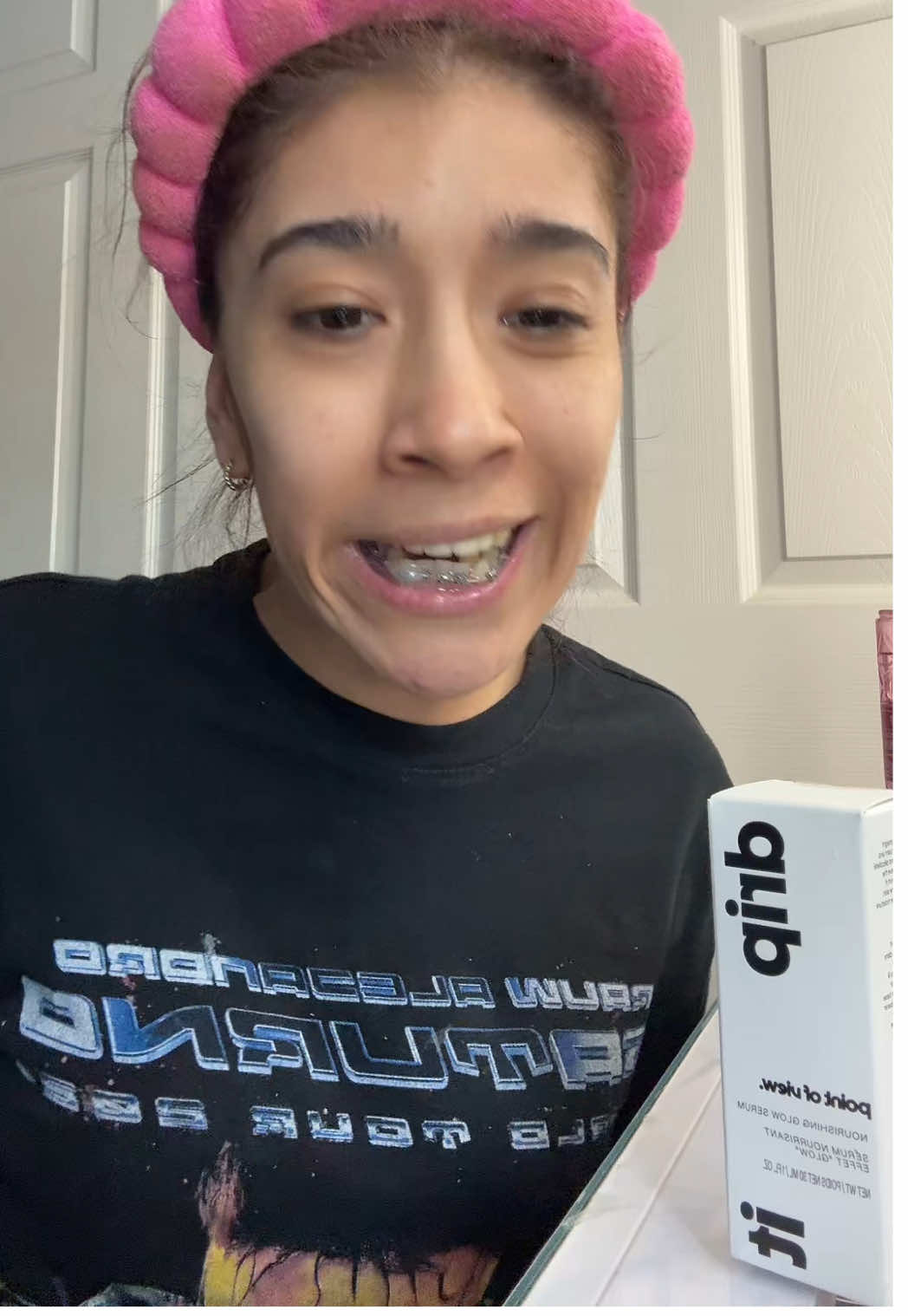 Trying to drip it from @pointofview omg I love it😍😍 #skinprep #mikaylanogueira #skincare #firstimpression #beauty #fy 