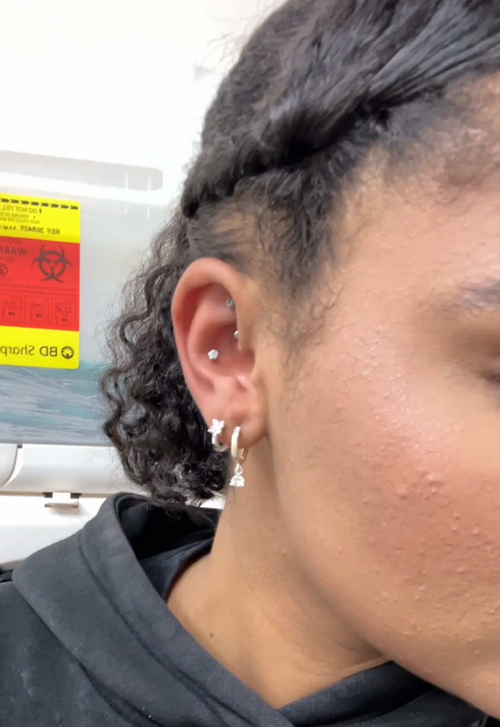 Vlog: Get a new piercing with me ft my aunt ! we went to @Hectors Piercing and got conch piercings literally no pain !! 10/10 #conchpiercing #Vlog #bronx 