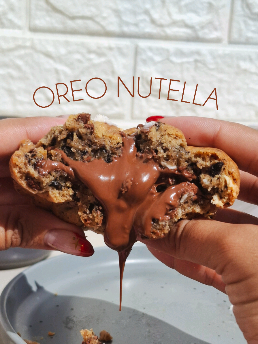 Oreo Nutella es otra cosa 🤤🙂‍↕️ #lasmejoresgalletas #narradortiktok #narradortrend #narrador #voiceover #cookieslovers🍪 #paratiiiiiiiiiiiiiiiiiiiiiiiiiiiiiii #parat #viraltikto #fyp #nutella #oreonutella #venezuela🇻🇪 #maracaibocity #maracaibo #narrador #viral_video 