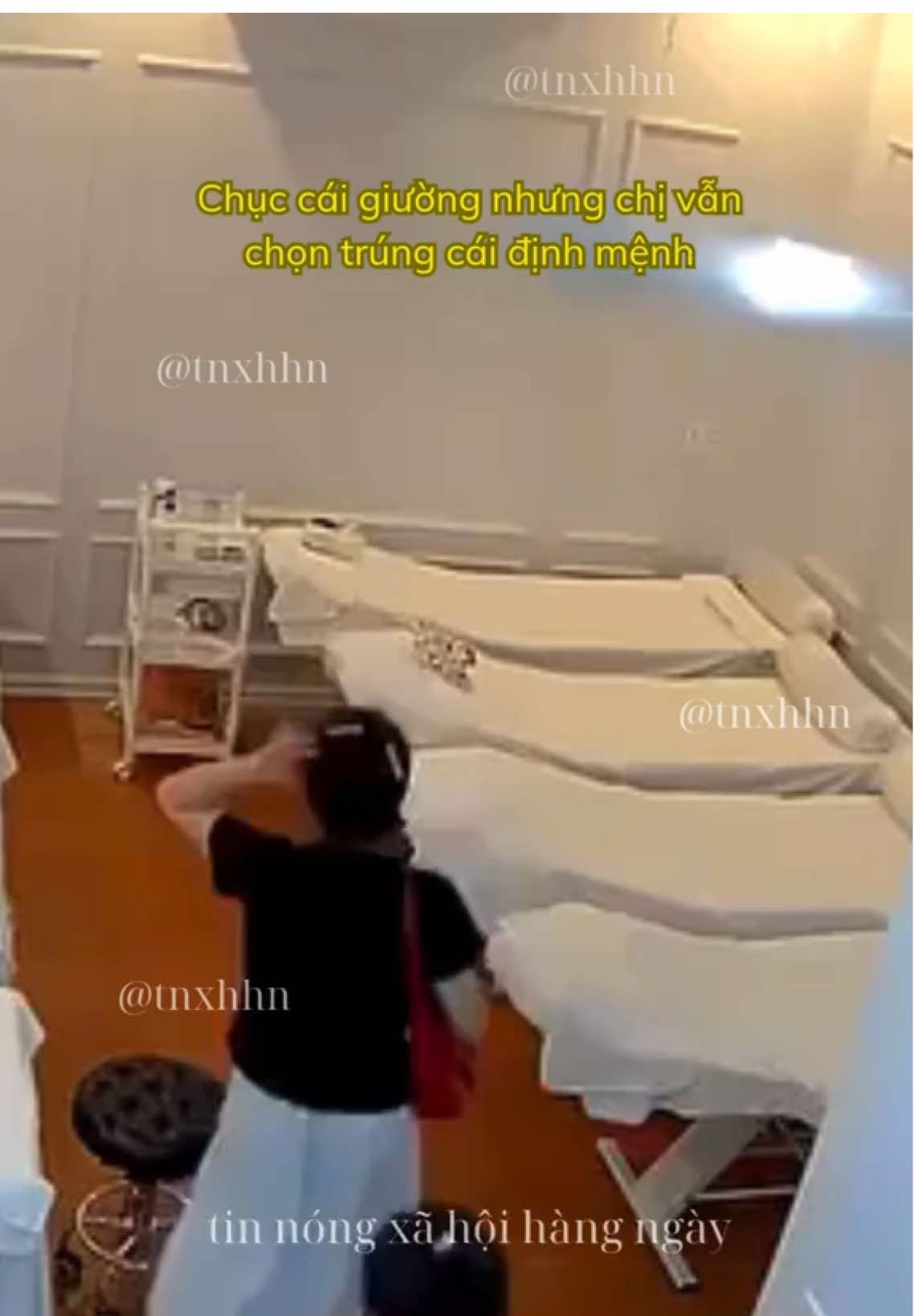 Chục cái giường nhưng chị vẫn chọn trúng cái giường định mệnh #tintuc #tinnongtrongngay #spa #haihuocvuinhon #xuhuongtiktok