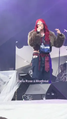 De la rose à Montréal Fuego Fuego 2024 #fuegofuego #montreal #mtl #latina #quebec #canada 