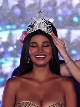 MUT Phuket 2025 คือ เดล นฤมล พิมพ์ภักดี  หน้าสวย สูง สง่า ผิวสวย นี่คิดว่าอย่างต่ำคือจอง Top5 MUT ปีนี้แล้ว แฟนๆละตินชอบนางมาก ✨🇹🇭👑 #เดลนฤมล #missuniverse #missuniverse2025 #มิสยูนิเวิร์สภูเก็ต2025 #missuniversethailand #missuniversethailand2025 #missthailand #phuket #fyp #viral 