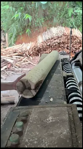 Broken wood can still be reused.♤♡♤#woodwork #asmrwood #machining #woodworking