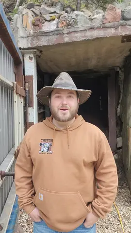let's talk about the abandoned Inferno Bar in the Black Hills of South Dakota. 