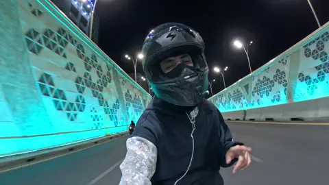 الرابعه فجراَ