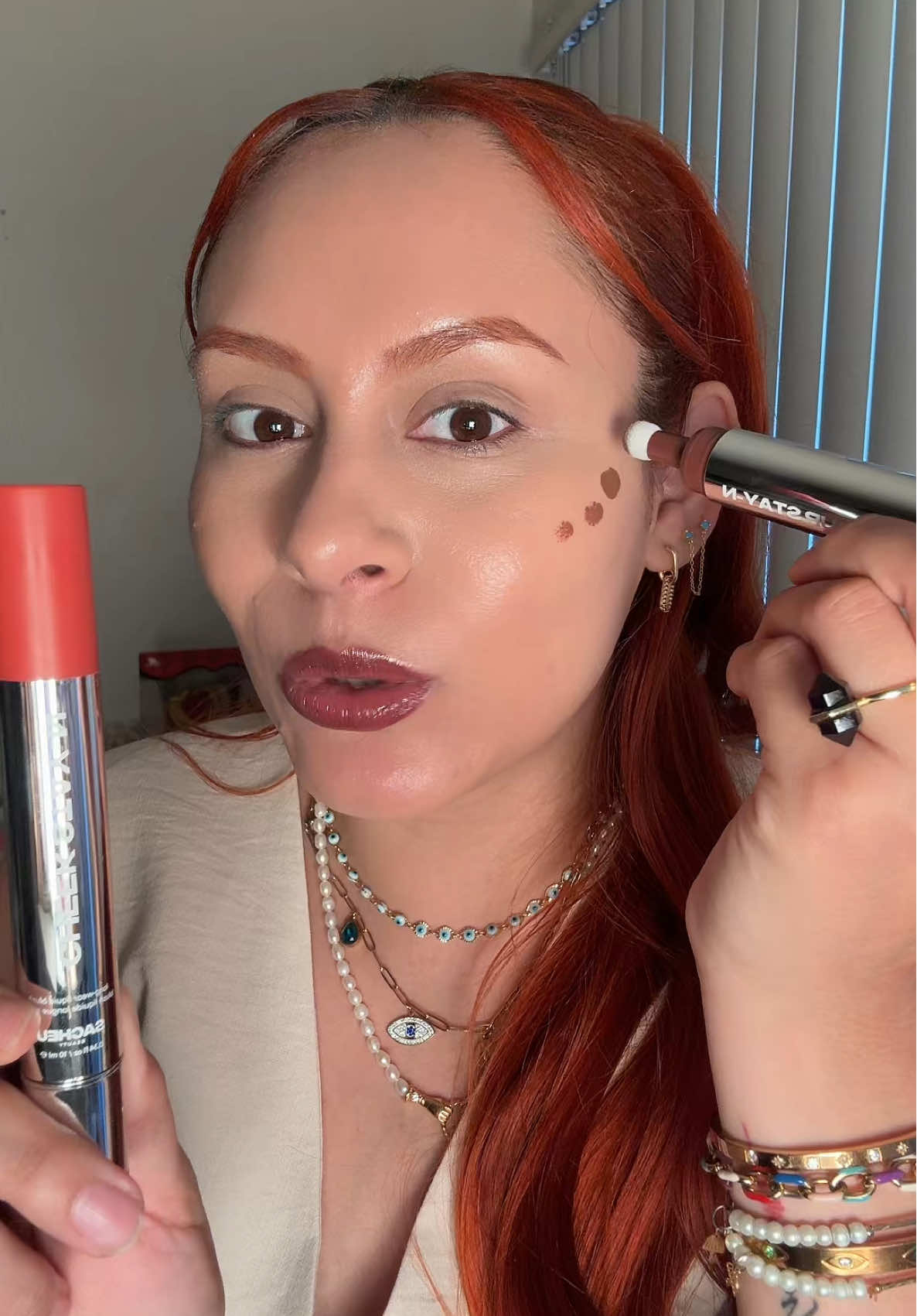 Nuevo contorno líquido de Sacheu Beauty!  #liquidcontour #sacheuliquidcontour #contourstain #contourstayn #cheekstayn #sacheucontourstayn 