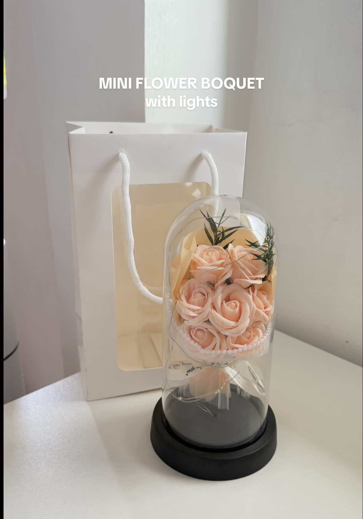 so he gave me this instead🥹 soo pretty💕  #giftideas #giftforher  #giftforgirlfriend #flowers #minibouquet 