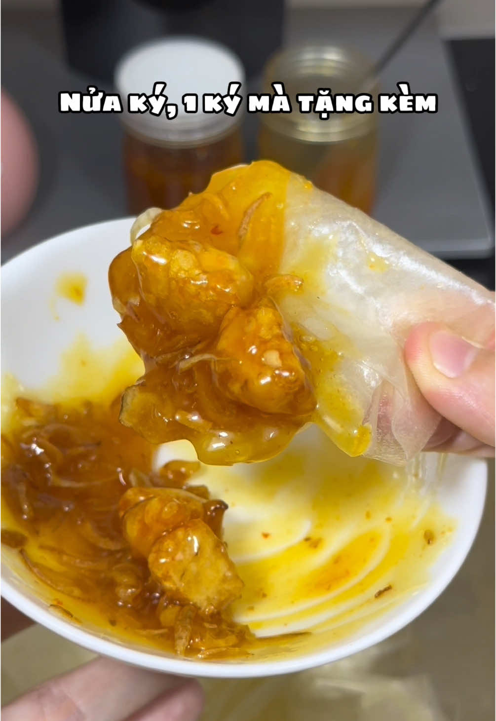 Quá mê 2 cái hủ sốt này rồi  #banhtrang #banhtrangphoisuong #banhtrangmuoibeo #banhtrangubo #banhtrangria #banhtrangriaphoisuong #banhtrangmuoiset #banhtrangtopmo #banhtrangcham #anvat #fyp #nhintuine 
