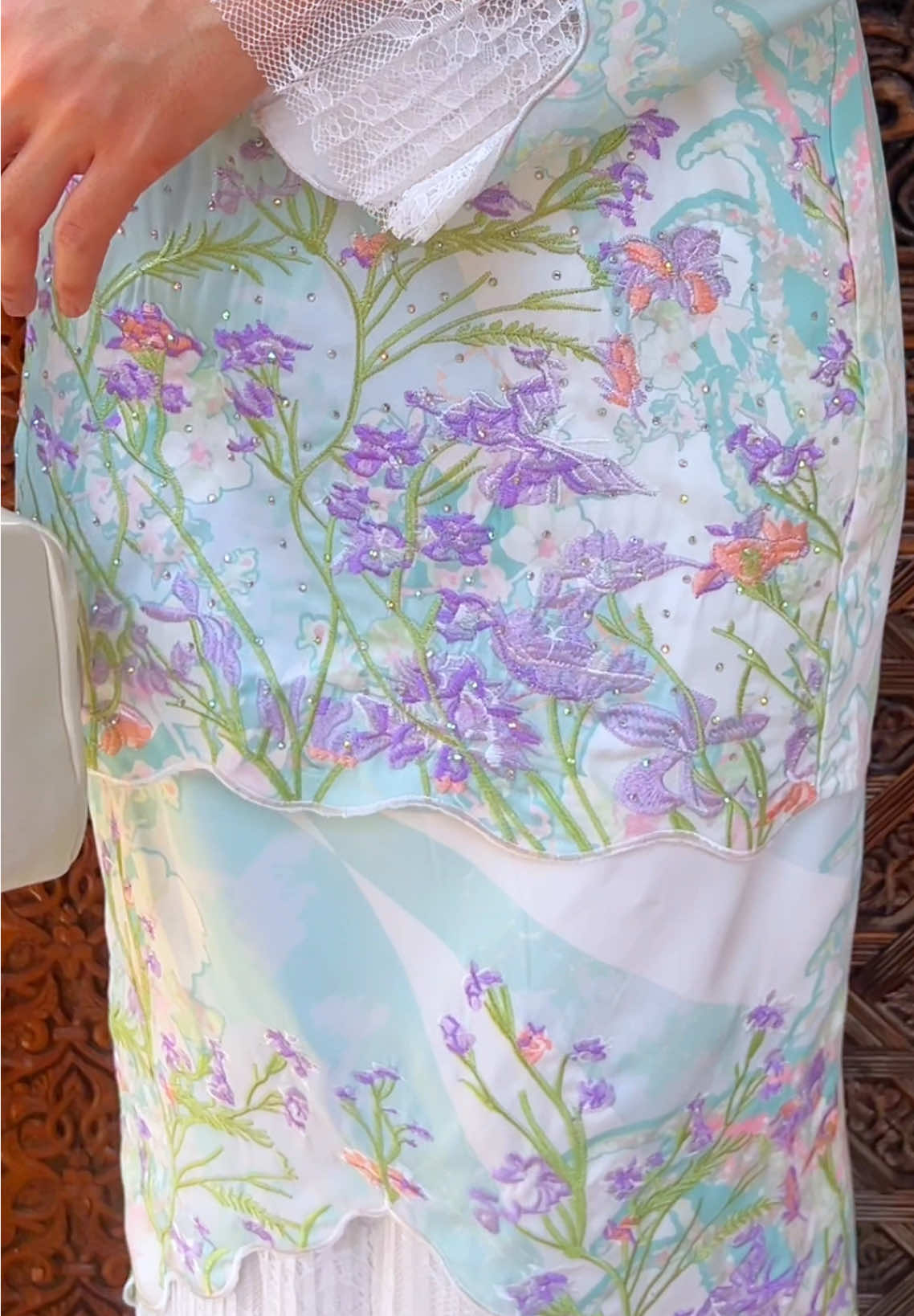 Bila baju dah secantik ni, tak payah fikir panjang — terus slay semua event! 😍💅 #PerempuanDanSale #FYP #TikTokMalaysia #jemelslovers #jemelsatelier #KurungStyle #PrintedKurung #TikTokMalaysia #OOTDMalaysia #BajuKurungCantik 