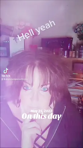 #onthisday #truth #tiktokfamily #friends #fyp #over50tiktok #gigglesandglamwithrobin 