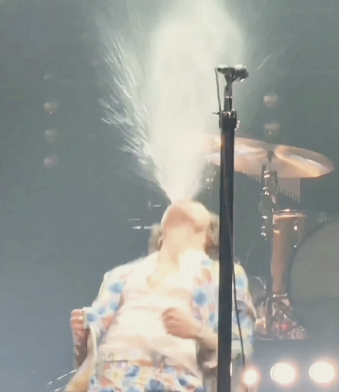 𐙚 #HARRYSTYLES i’m so into u!! | #fyp #harrystyles #harrystylesvids #hslot #loveontour #hotedit #viral 