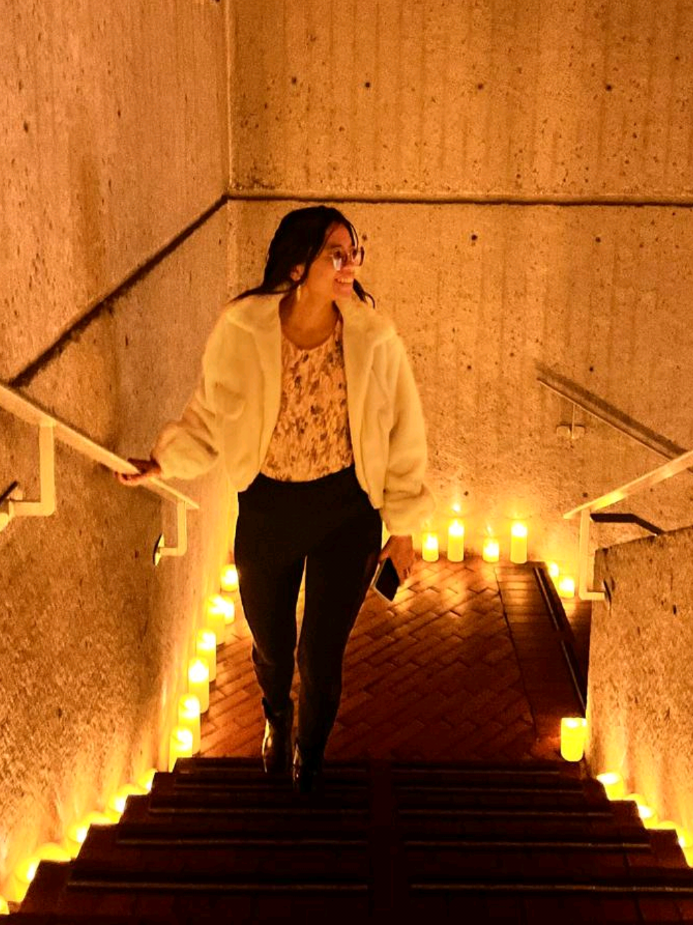 HBD to me. ❤️‍🔥🕯 #candlelightconcert #Candleligh #jorgetadeolozano #adele #rolinginthedeep #classicmu #meucoração ❤️‍🩹 #hbdaytome #paratiiiiiiiiiiiiiiiiiiiiiiiiiiiiiii #bogotá 