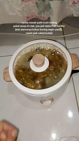 tapi pas aku rasain enak kok guys, kyak patin kuah kuning biasanya 😭☝🏻cuman warnanya aja jdi kurang menarik untuk dimakan kira2 aku salah apa yaa😞 #fyp #4u #pancilistrik #anakkost #simplus 