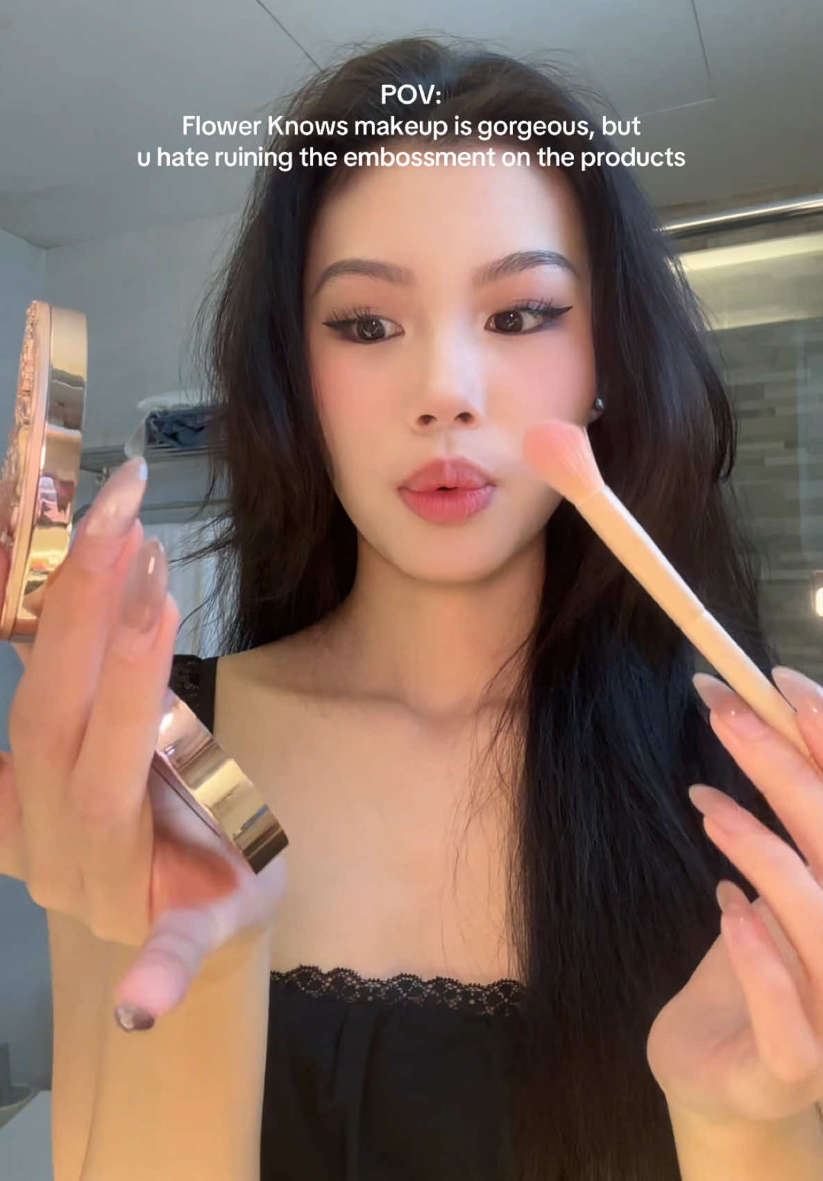 Just me ? 😅 @Flower Knows Makeup is available on Shopee so u can catch solid deals during may 💕#flowerknows #flowerknowsmakeup #flowerknowshare #liveyourfairytales 
