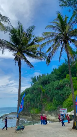 Pantai klayar #pacitan #pacitanstory_ #mentahanvideo #storywa #fyp 