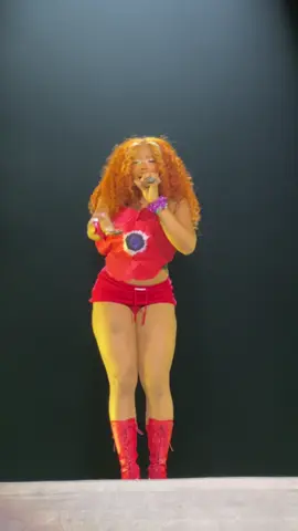 Blind #sza #gnxtour #grandnationaltour 