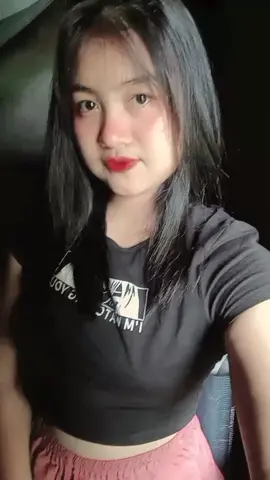 သူငယ်ချင်းပဲတဲ့🥹🫰🏻#fypシ゚viral #foryou #tiktokviral #1000k #views 