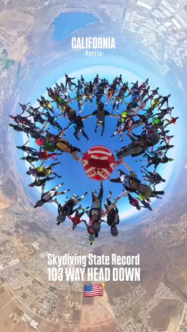🤩 🪂🤘🏻 Enjoy with @skydiving_official✅  . . Posted @gregcrozier.airwax @karinejoly.airwax New U.S. STATE RECORD - California 🇺🇸 103 WAY HEAD DOWN ✨🏆✨ 5 planes - 17.500 ft - 5 attempts  @skydive_perris @skydiveuspa @skydivemag @paragear @lafrancequigagne @sportricolore @franceinla @franceintheus @sports.gouv