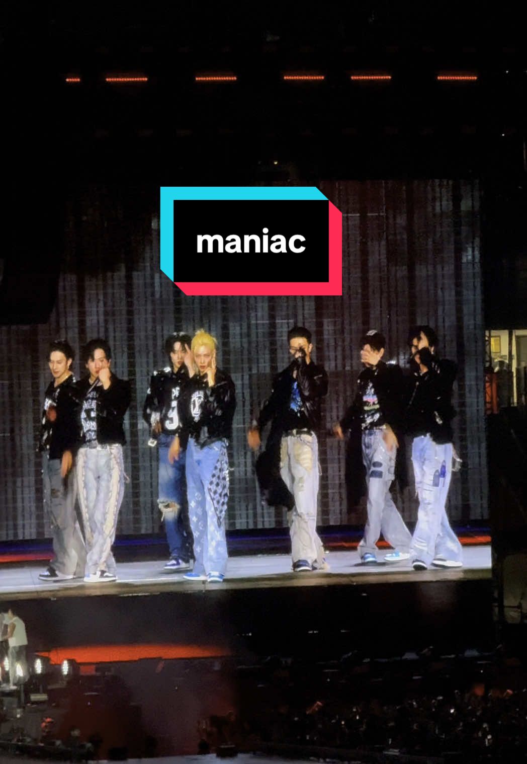 maniac | seattle #skz #skzstay #straykidsworlddomination #youmakestraykidsstay #straykidsstay #straykidseverywhereallaroundtheworld #dominatetourstraykids #스트레이키즈 #dominatetour #straykidsedit 