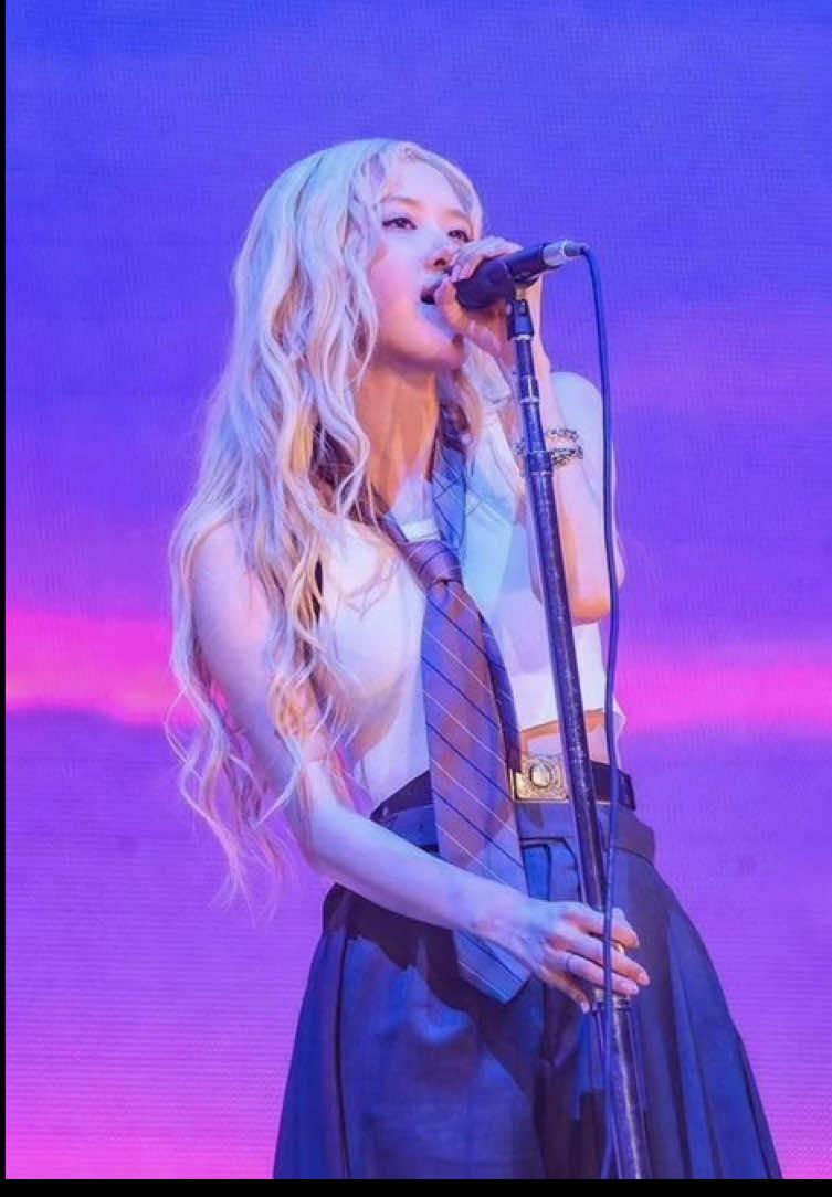 #rose #blackpink #foryou #blink #fyp #vampirehollie #gmosonic2025 @ROSÉ 