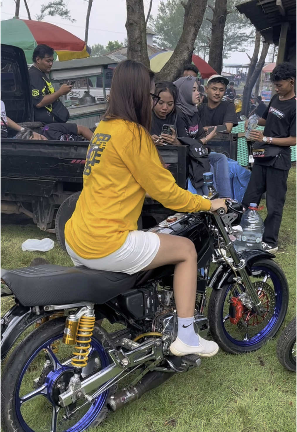 Cilacap Full Blayer 💃🏻🔥 #fyppppppppppppppppppppppp #rxking #2strokeindonesia #2strokefestivalcilacap #fypシ゚ @Racertees Foryou @dhearmoe_boyolali 