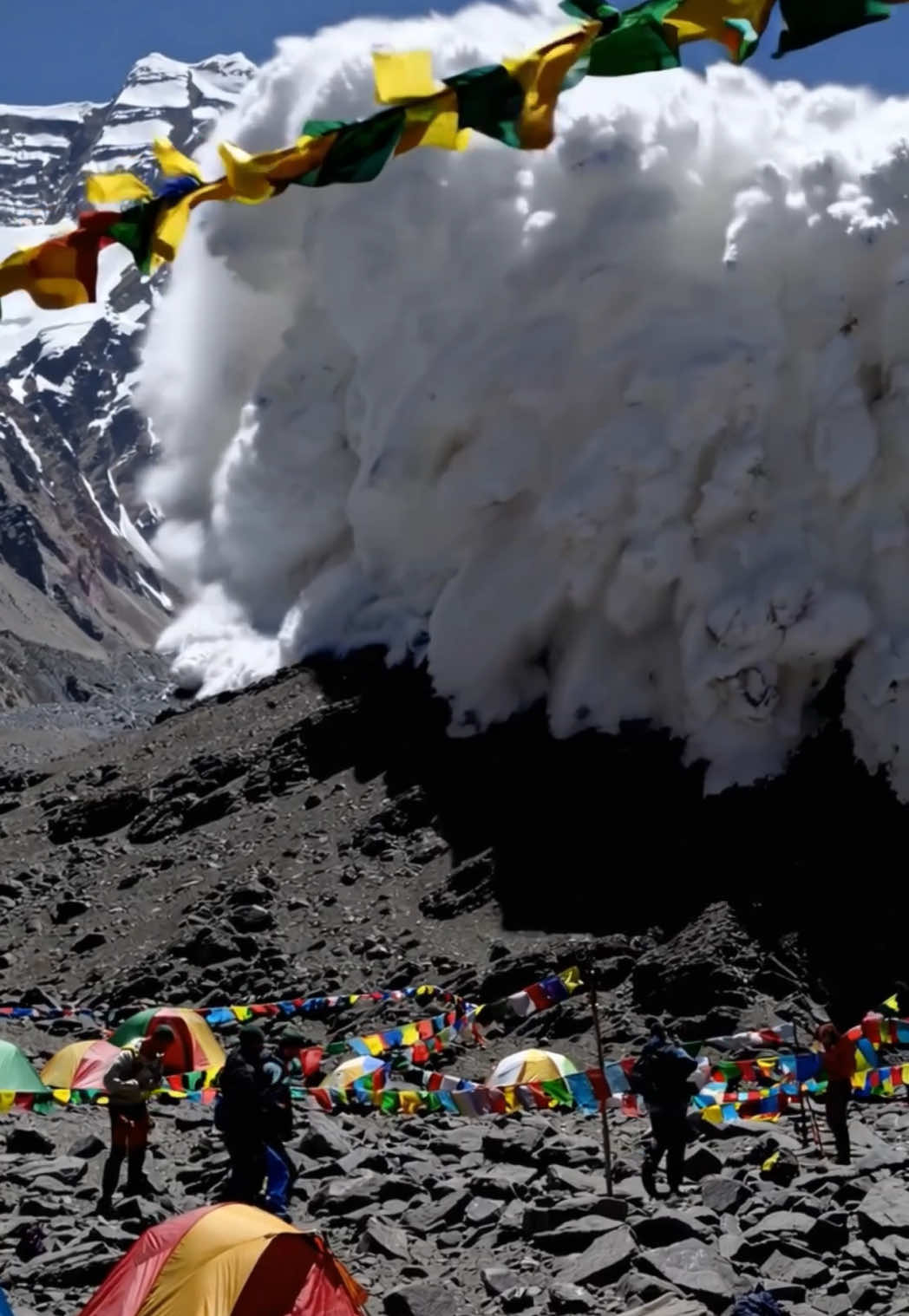 This video made me $5,000 💰! Link in bio to learn how 🎁  #avalanche #Hiking #earthquake 