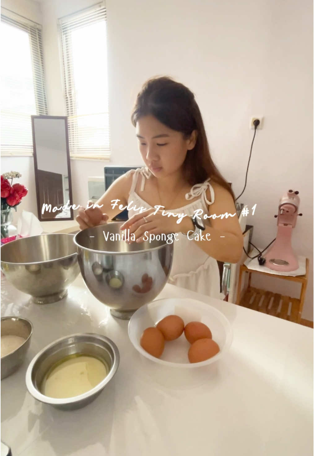 Made in Felis Tiny Room #1 -  basic sponge cake  Karena ruangan kue sudah jadii, mau rajin bikin konten masak masak hihihi 🩷 semoga menyenangkan 🫶🏻  #cakes #asmr #cooking #cookingvlog #bakingvlog #Recipe #aesthetic #baking #masakansimple #masakkue #fypage 