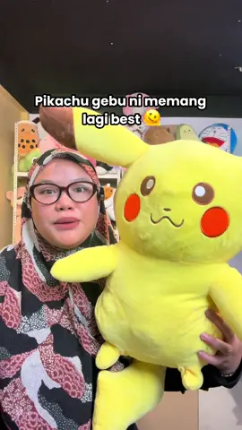 ha nak bantal peluk gebu, tak perlu cari jauh tau! klik je beg kuning kat bawah 🤣❤️  #plushie #giftideas #bolster #pikachu #begkuning 