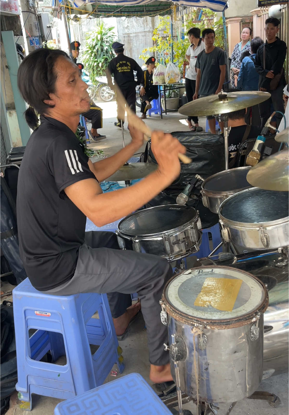 cuối giờ cbi động quan 🥰 #nhaclecotruyen #nhaclemientay #nhaccotruyen #damtang #nhacdamma 