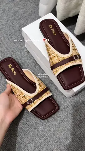 Bisa disebut penemuan baru mungkin ya udah modelnya cakep empuk ringan juga jadi nyaman dipakenya #rastore #sandalwanita #sandaldaily #sandalantislip #sandalempuk #sandalmurah 