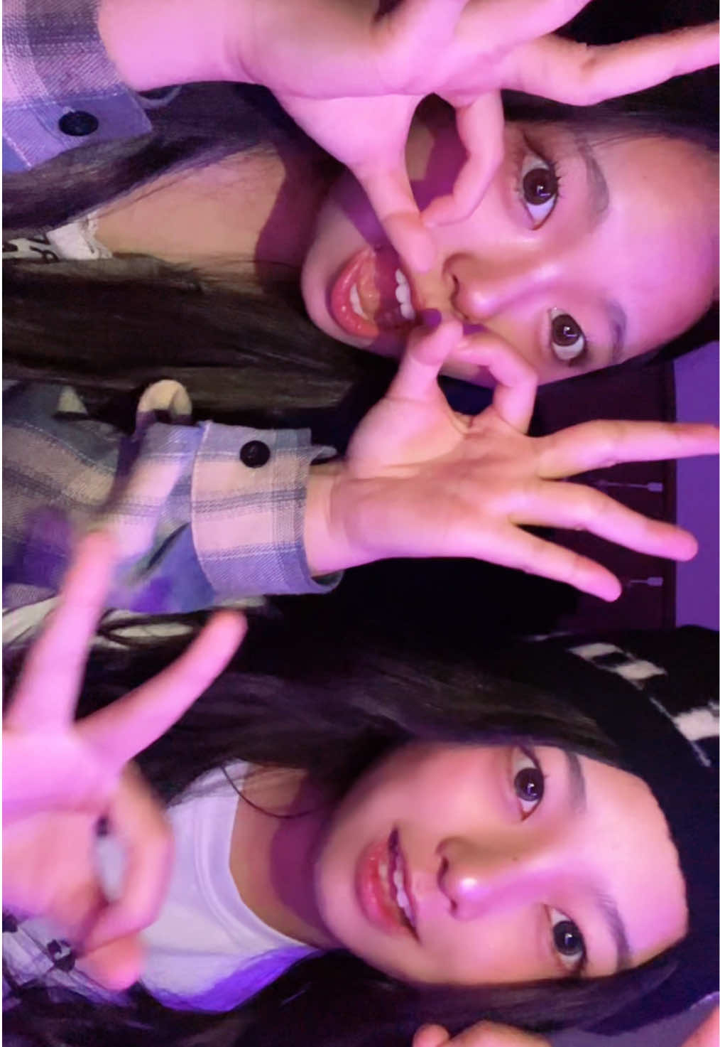 昨日はえみりの誕生日だからお祝いしたよ！お互いのメイク交換した！😻#09 #fyp #fypシ #おすすめ #sjk #千早jk #生まれてきてくれてありがとう 