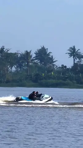 mau lagiiiiii😩 @Jetski Jogja Official #jetski #explorejogja 