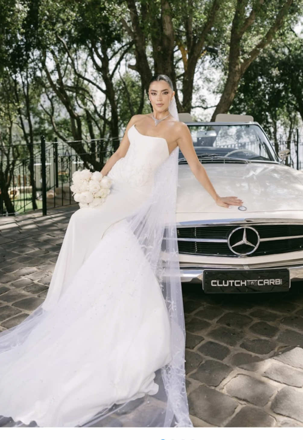 @stephanieatala tied the knot in a Georges Hobeika custom gown. #stephanieatala #wedding #weddingtiktok #weddingdress #georgeshobeika #bride 
