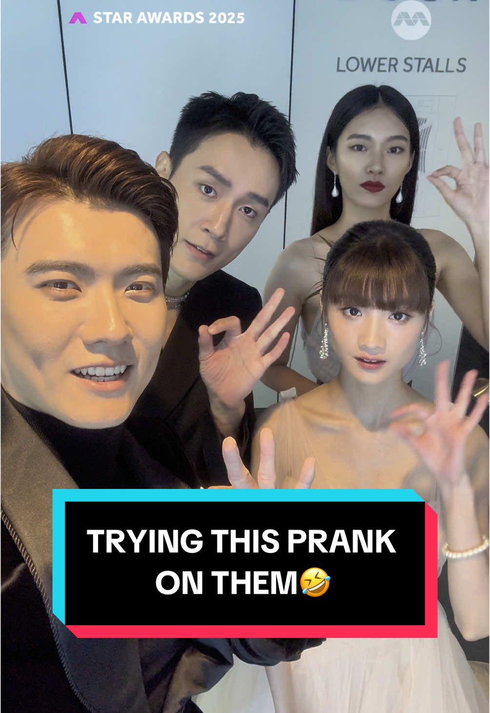 They really don’t listen to @zetongteoh 😂 #StarAwards2025 #mediacorpStarAwards2025 #红星大奖2025 #tiktoksg #whattowatch #prank 