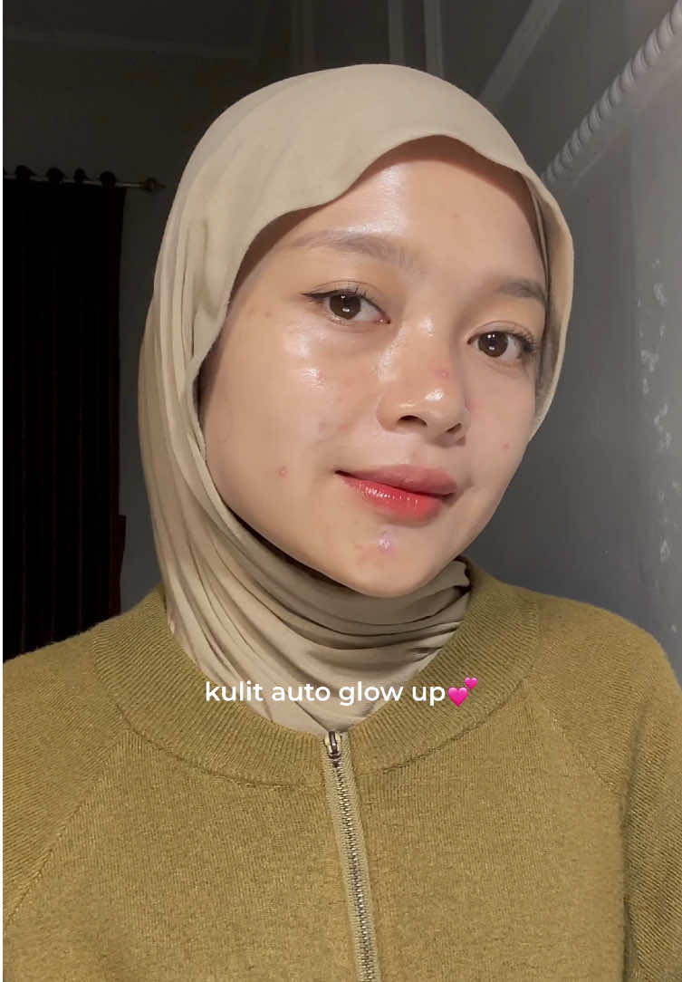Kulit auto glow up kalo pake day cream ini🫶🏻 #beauphora #skincareroutine #GlowUp #moisturizer 