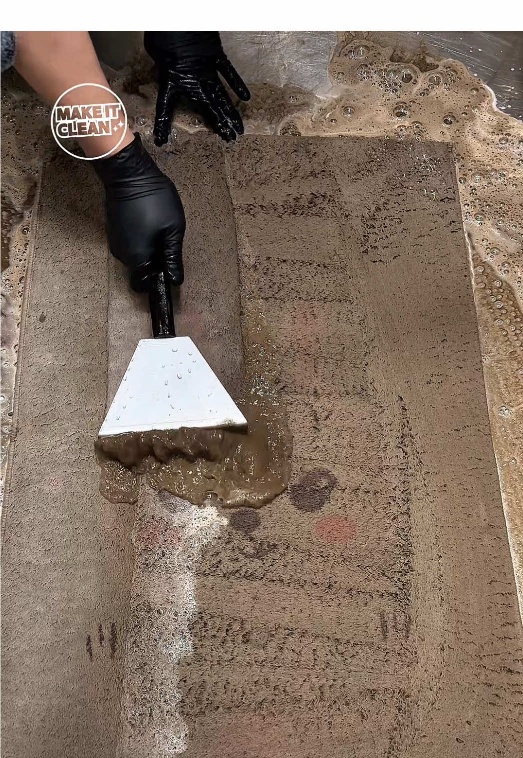Rug Cleaning Videos #16 | Satisfying Carpet Cleaning With Hand Scrubbing | video de limpieza | ASMR Make It Clean. We do our job of making things clean. We clean the dirtiest things in our daily lives, such as electronics, cars, shoes, and more. Satisfying Cleaning ASMR No-Talking Video Cleaning The Dirtiest We want to entertain you. If you're lacking anything, please leave it in the video comments. I'll try.❤️ #Makeitclean #Dirty #Deepcleaning #Cleaningvideo #CleaningASMR #Satisfying #ASMR #Cleaning #Notalking #Carpetcleaning #Rugcleaning 