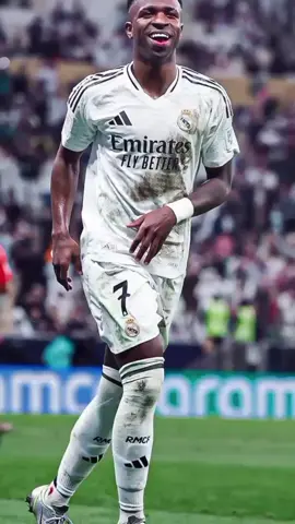 Une triste histoire de vinicius junior #vinicius #real#viral  #football #sports#vinijr  #passionfoot #francesport🇫🇷 #españa #realmadridfc 