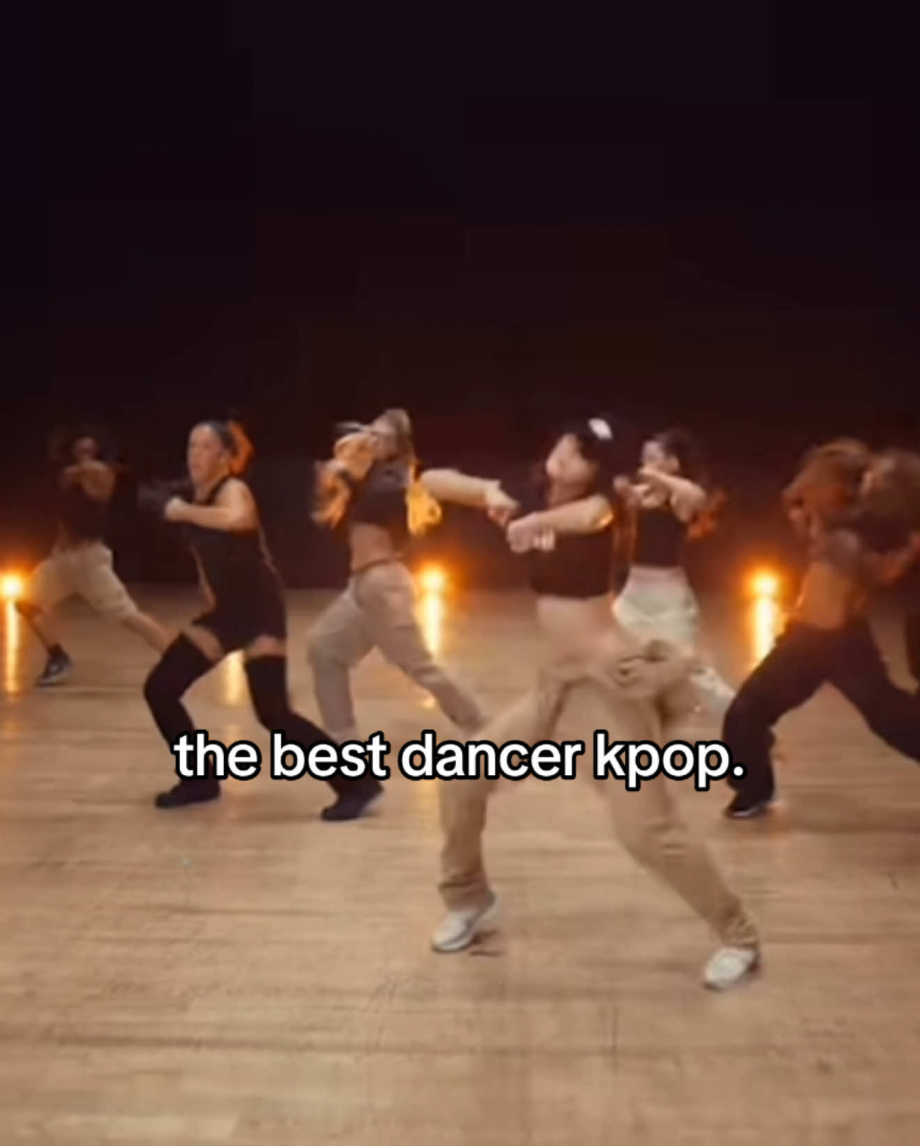 lisa, dance machine | #lisa #lalisa #kpop #blackpink #bestdancer #dancer 