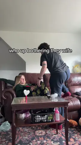 @… 