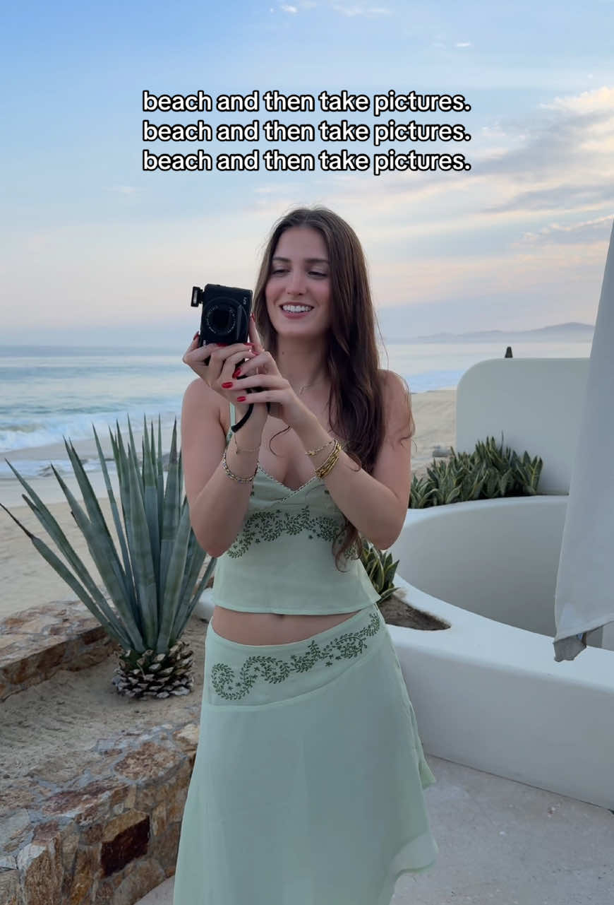 pictures after a day at the beach is my type of heaven 😍 set from @Princess Polly code ISABELLE20X #cabo #beach #atxinfluencer #austininfluencer #austintxinfluencer #princesspolly 