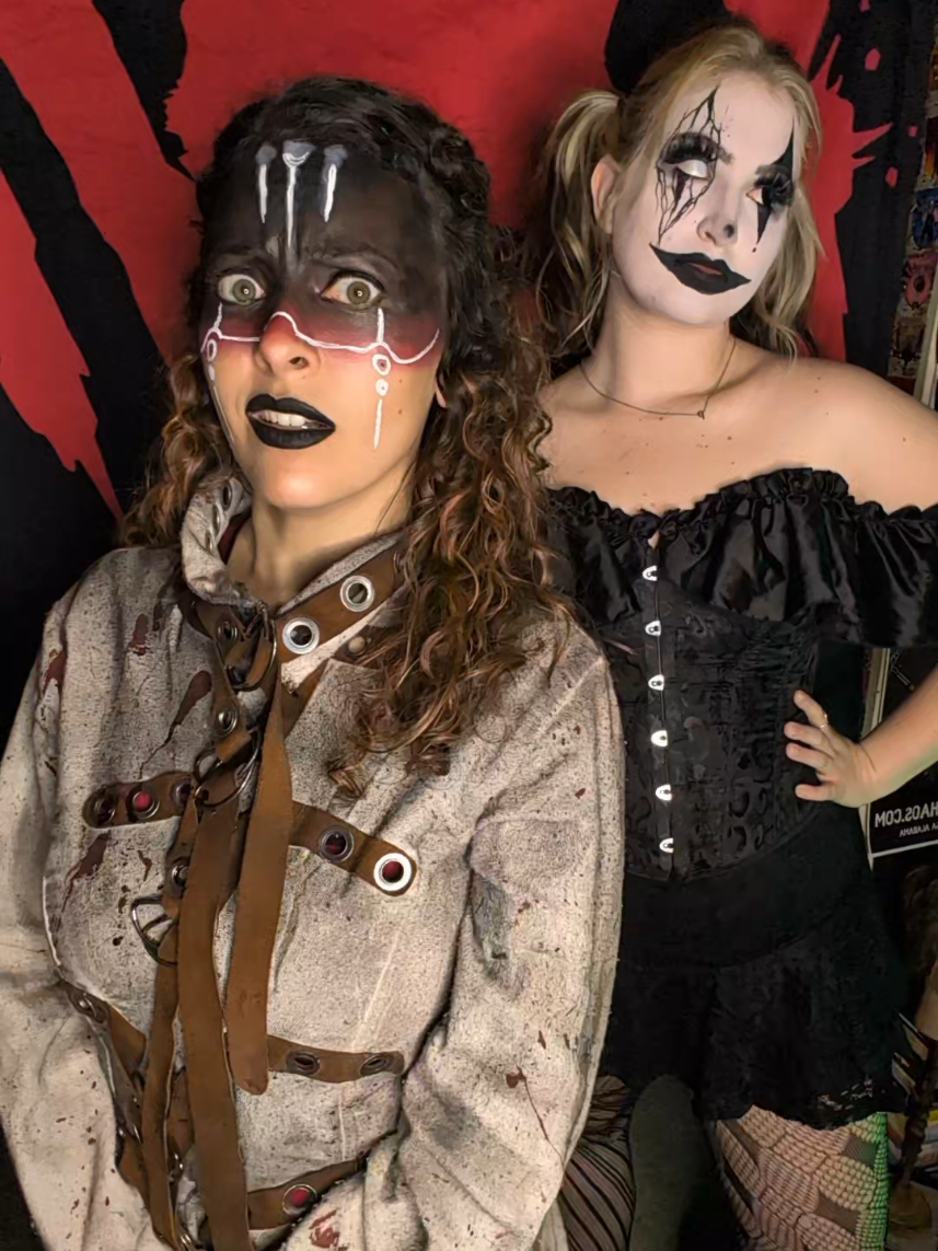 @MrsPeekaboo  #rotn #rotnreviews #scareactor #stayrotn 