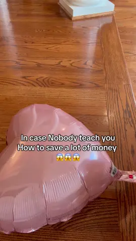 This life hack will save you a ton of money 😱 #lifehacks #tiktokhacks #tiktokhacks #viralhacks #homhacks #momhacks #diyhacks  #DIY #viraltiktok #easytips #fyp #tipsandtricks #viraltiktokvideo #hacks #usefullifetips #homehacks #MomsofTikTok 