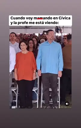 Así no se canta el himno, tenga respeto! #nomasrodrigochaves #costarica #nomasmentiras #noalpopulismo 