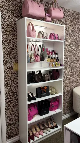 My beauty room is coming together so nicely ✨🎀🪽🐆🩷 @IKEA @Coach @Coachtopia #coach #guess #ikea #ikeabillybookshelf #ikeashelf #setupmybookshelfwithme #beautyroom #beautyroomtour #officeroom #reynaxluna  #decoratemybeautyroom #decoratemyoffice #leopardwall #leopardprint #leopardwallpaper #leopardbeautyroom #beautyroomdecor #beautyroominspo #creatorsearchinsights 