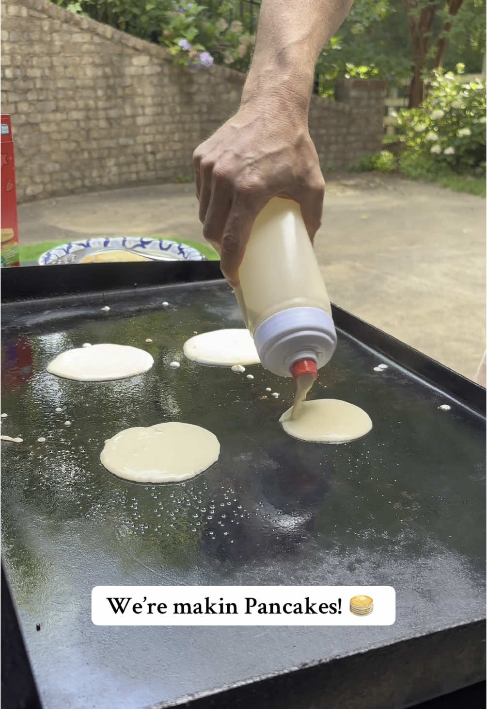 The easiest, no fuss pancake 🥞 dispenser you ever did see!  #pancakes #pancakedispenser #dispenser #blackstonegriddle #griddlecooking #outdoorcooking #pancakerecipe #breakfastideas #yum #tiktokfood #kitchengadgets 
