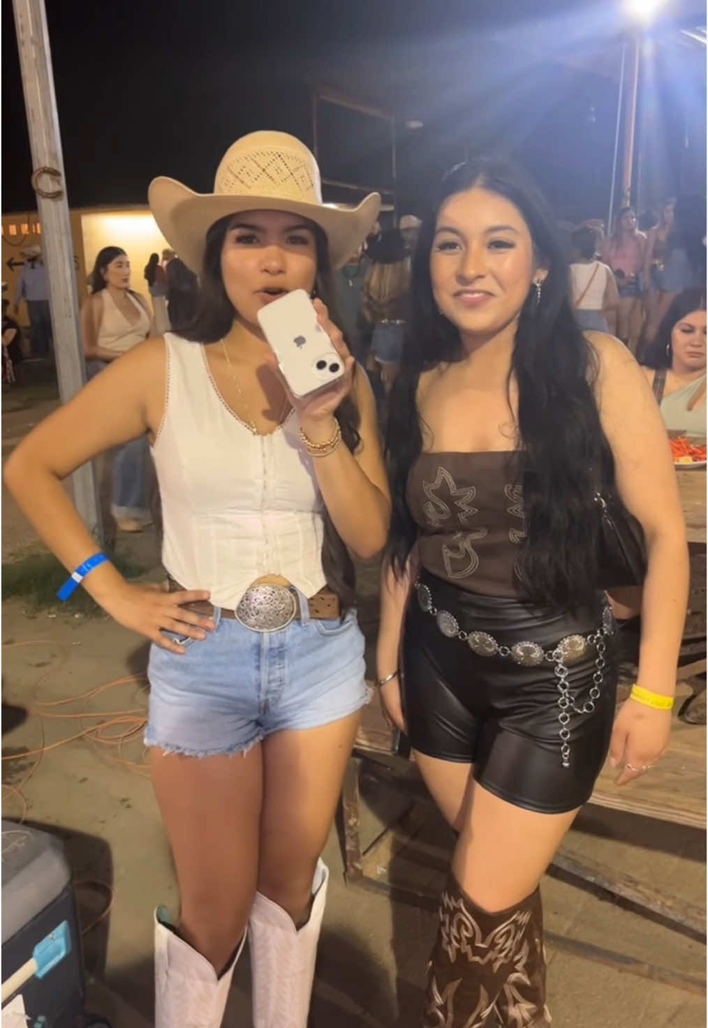 #chuylizarraga #pinos #coronadelrey #alvaradotx 