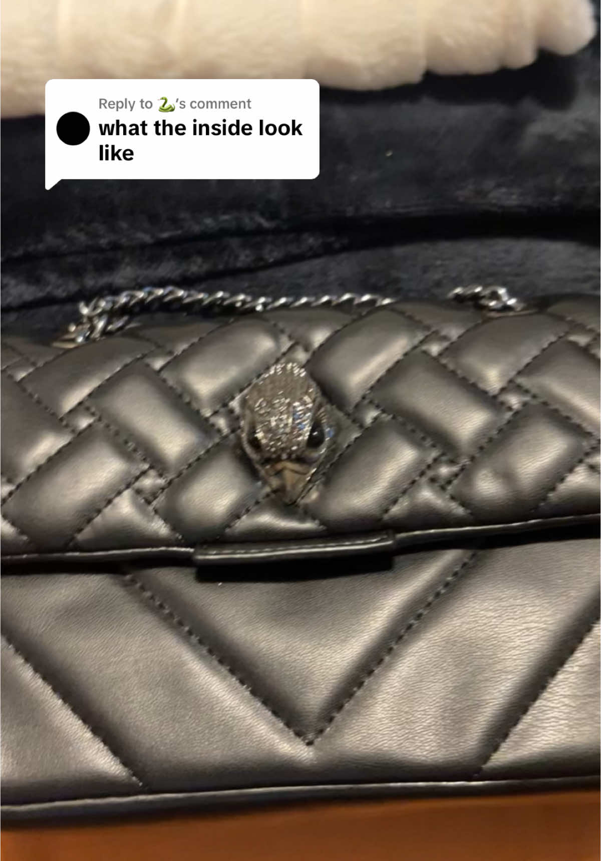 Replying to @🐍  It’s pretty spacious  #fyp #fyp #fypシ #fypage #foryoupage #explore #kurtgeiger #fyppppppppppppppppppppppp #viralvideo #viraltiktok #trending #creatorsearchinsights #bag #