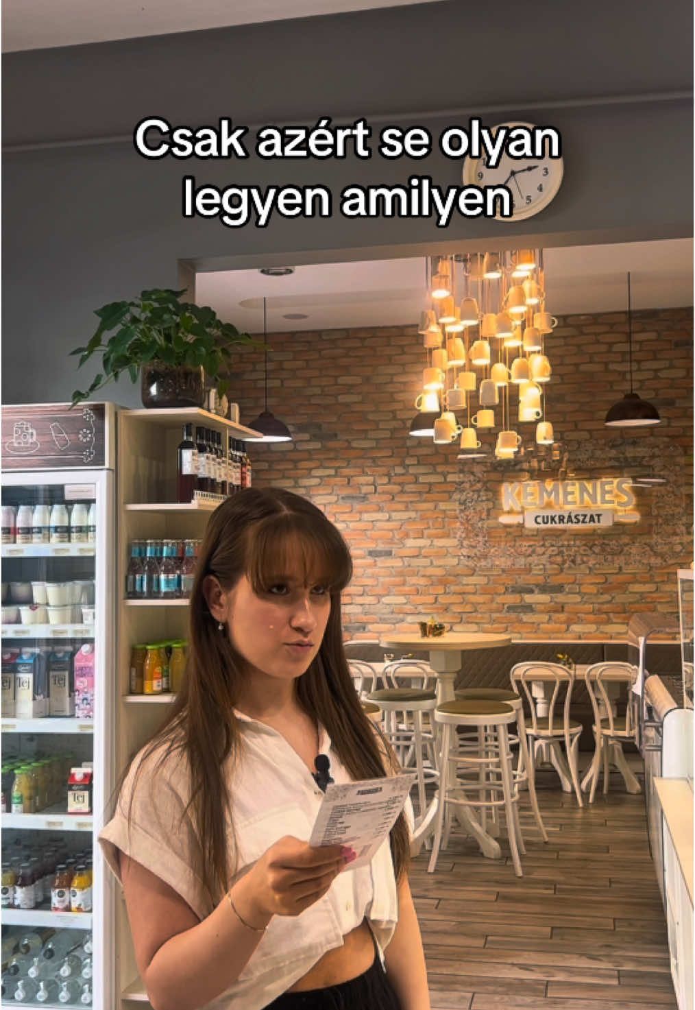Te mit szeretsz a szendvicsedbe? 🥪 Előfordul, hogy valamire allergiás vagy érzékeny a vendég.  Ennek érdekében készül rengeteg termék laktóz mentesen például. Ahogy nálunk is, a Kemenesben fontos, hogy mindenki megtalálja a kedvencét! ✨ Látogass el hozzánk, és válaszd ki a tiéd 💛 #kemenes #etterem #bevasarlas #szendvics #reggeli #budapest #kemenescukrászda #cukraszda #kedvenc 