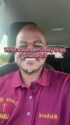#canigiviralontiktoktoday #dancingsfterchurch #dancingwithasmile #lookatmedance #creatorinsight #lovetobeloved #lovetolove