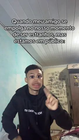ele se empolga